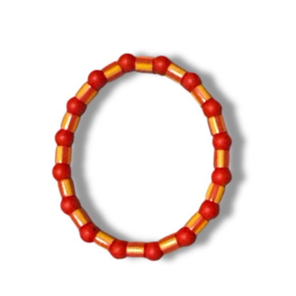 3/$20 HANDCRAFTED Red Acrylic & Striped Fuse Beaded Bracelet - Picture 1 of 3